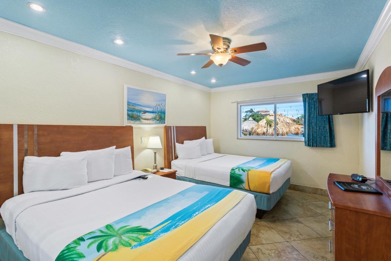Bay Palms Waterfront Resort - Hotel And Marina St. Pete Beach Room photo