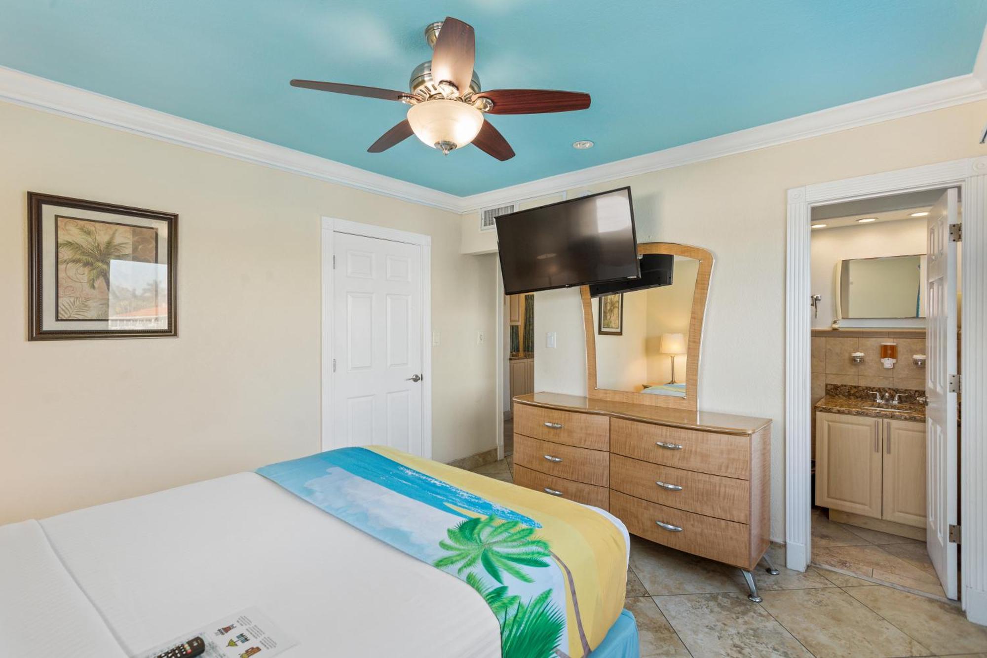 Bay Palms Waterfront Resort - Hotel And Marina St. Pete Beach Room photo